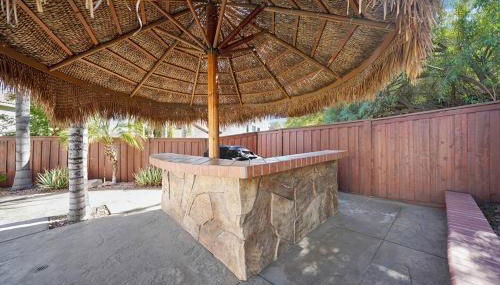 Pool-BBQ-View-Balcony-Fireplace-King-Garage-WD - Foto 4