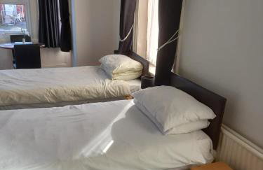 Norwyn Court Holiday Apartments - Foto 138