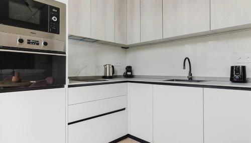 Apartamento 4 - Moderno en Castellana - 4 Torres - Photo 2