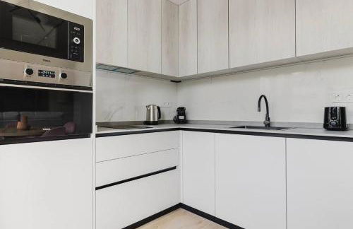 Apartamento 4 - Moderno en Castellana - 4 Torres - Photo 2