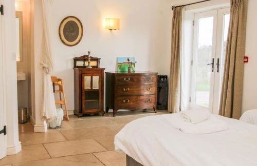 Treehouse Barn at Pitchford Estate - Foto 12