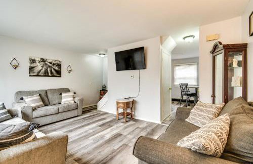 4 Mi to Dtwn Rochester: Charming Apt w/ Patio! - Foto 1