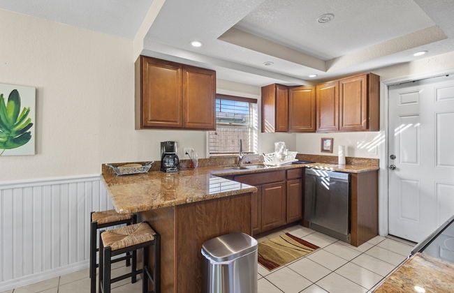 Ocean Song House - Photo 6