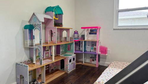 Family Fun 3-bedroom house with gym, games, toys, outdoor hangout and coffee - Foto 4