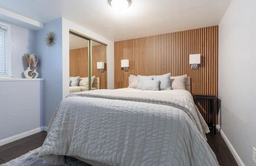 Victorian Retreat 2Bed, 1Bath, Parking, Game Room - Foto 27