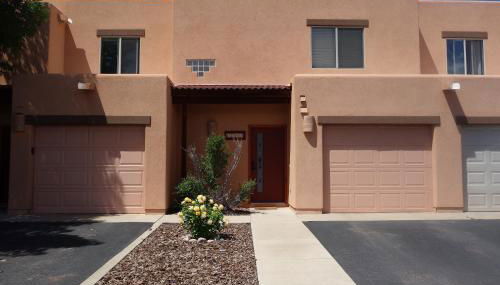 Golf course condo in Moab - Photo 2