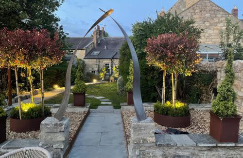 Westhill House - Foto 1