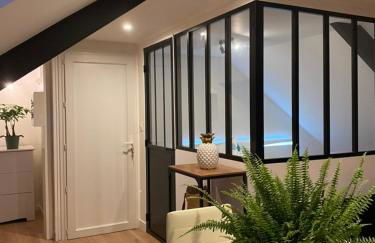 Appartement Atypique- Esprit Atelier Loft - parking privé - Wifi - vidéo - Foto 6