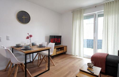 RG Living - A30, Bali-Therme, HDZ & free parking - Foto 16