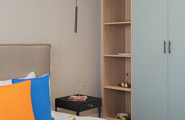 Playful & Trendy 2BR on Regina Elisabeta, Steps to Cismigiu Gardens | Bathtub & Boulevard Views - Foto 11