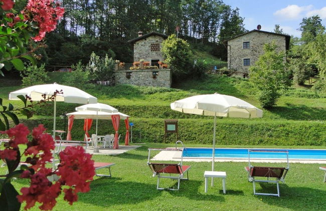 Private Garden House in Redortiers - Foto 39