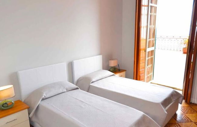 Villa La Timpa con Jacuzzi Privata e Meravigliosa Vista Dell Etna e del Mare - Foto 8