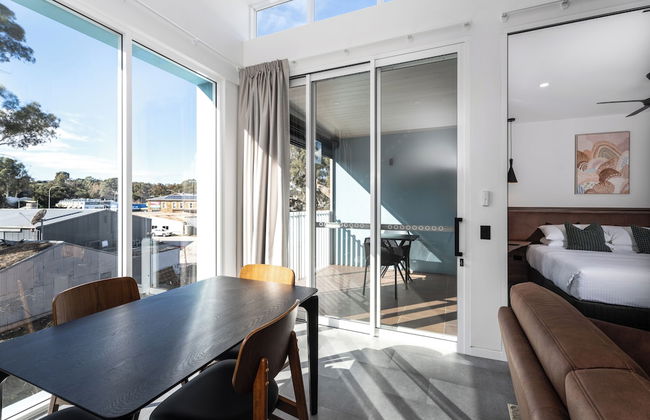 Clare Hillside Apartments - Photo 29