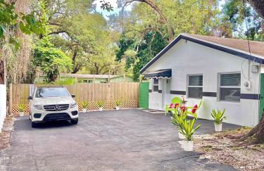 The Boutique Guest House - Photo 53