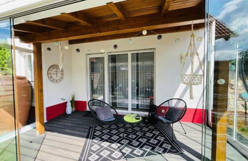 Tanjas Home - Photo 1