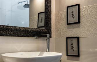 Spacious 3-bedroom apartment with WiFi, AC in charming Kalamaria - mountain view - Foto 59