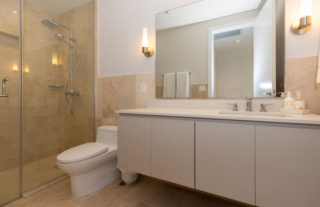 The Couples Condo by Acomodo - Photo 26