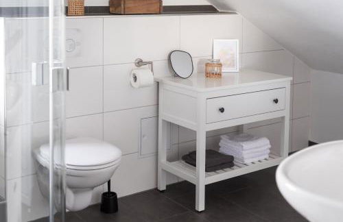 fuldaliebe - Helle Ferienwohnung mit Küche, Parkplatz, WLAN, Self Check-in - Foto 49