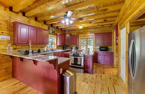 Cozy Lake Hartwell Getaway with Game Room! - Foto 8