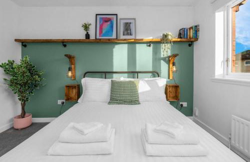 Free Parking - Central - Sleeps 6 - 2 Bedrooms - Foto 34