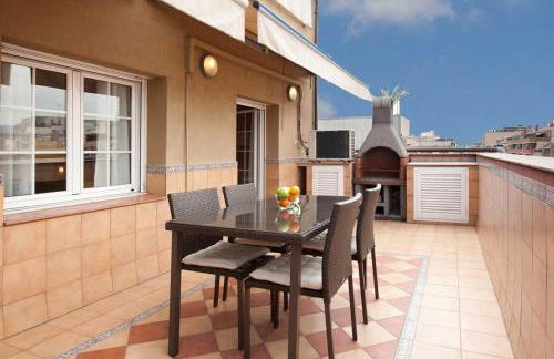 LetsGo Sagrada Familia Penthouse - Photo 41