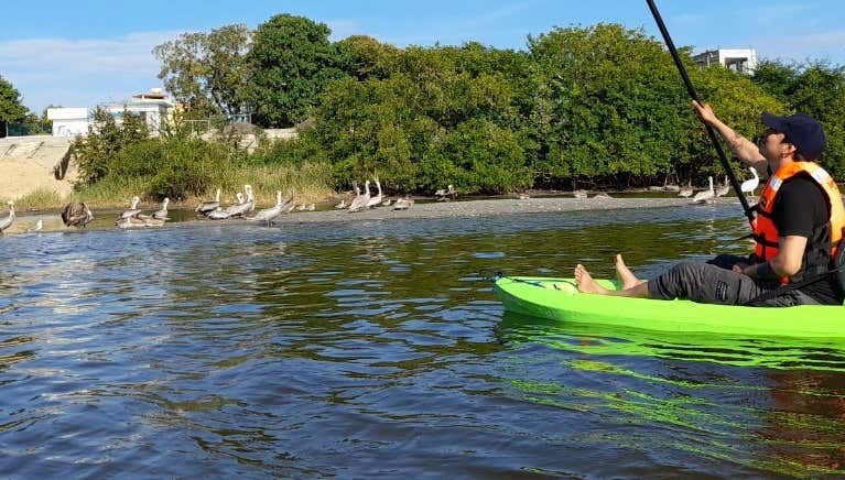 Tour della laguna del Chairel in kayak