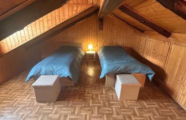 Family House - Photo 10