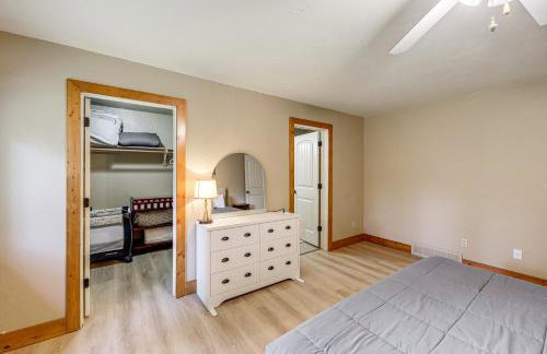 Columbia Falls Private Retreat Pool Table and Deck! - Foto 16