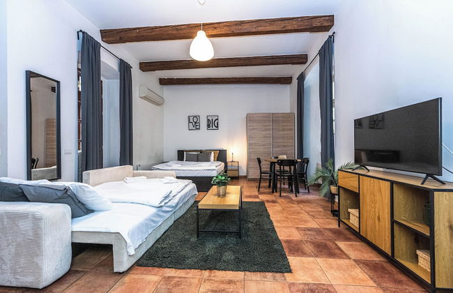 Charles Apartments in Old Town Prague - Photo 31