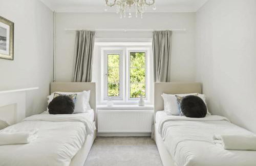 The Rectory Stunning Views Pool & Padel Court - Foto 28