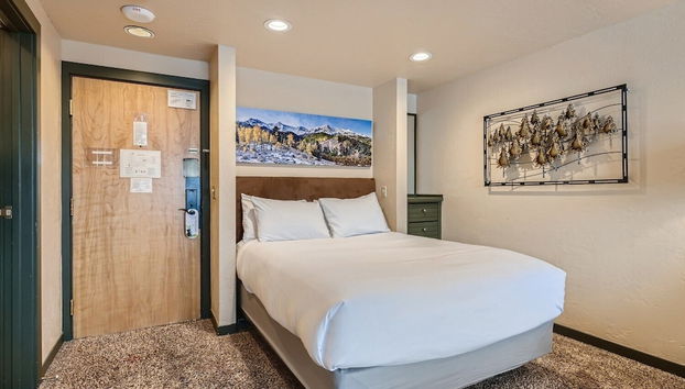 Ski Slope Steps From Unit, Quick Walk to Main St - Foto 2, Habitación