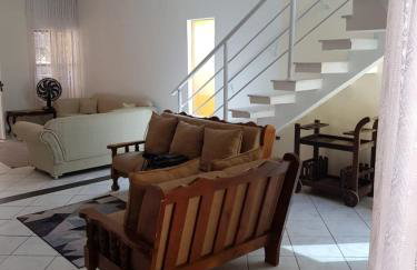 Linda Casa com Piscina e Praia no Litoral Sul de São Paulo - Condomínio com Controle de Acesso - Foto 7