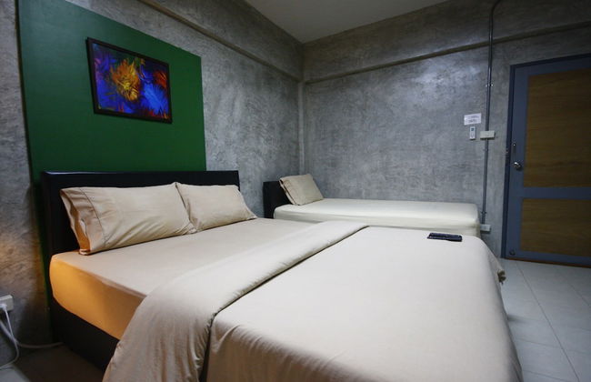 Suntisuk Place - Photo 11