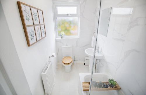 White Marble Residence Free Parking 12PPL - Foto 46