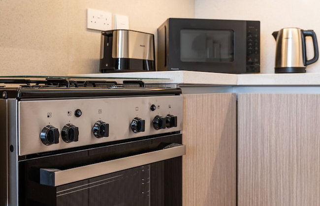 Aya - Outstanding 1BR Apartment With Amazing Creek Views - Foto 8