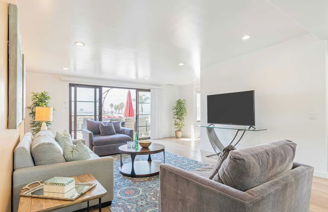 Windansea by Avantstay Private Rooftop Patio, 2 Blocks to Beach & Town - Foto 3