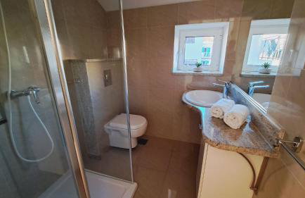 Apartments Ana Žaborić, 50 m od šljunčane plaže - Foto 22