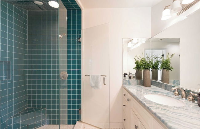 Shoreline by Avantstay Spectacular Beachfront Home w/ Fire Pit, Spa & Pool Table - Foto 31