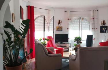 Entreamigos - Photo 1