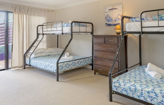 Khione 1 - Modern & spacious with views towards Lake Jindabyne & the mountains beyond - Foto 5