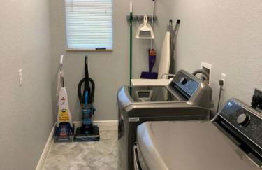 Luxury Waterfront Home With Heated Pool & Hot Tub - Foto 26