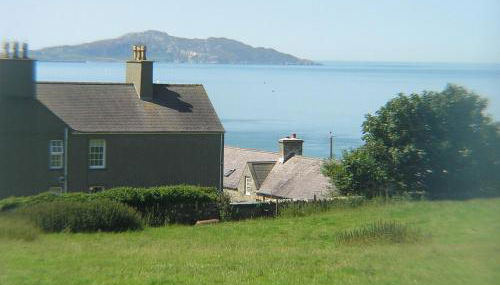The Back Wing - Pen y Graig Farmhouse, Church Bay, sea views near beach No Pets - Foto 5