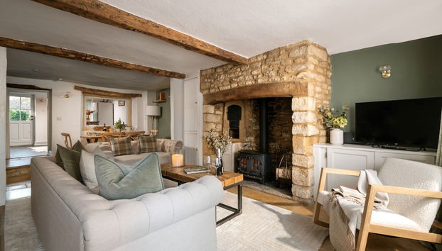 Magnolia Cottage - Photo 2, Primary image