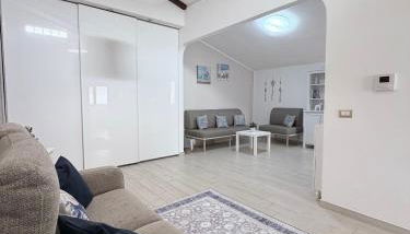Casa Vacanze Nerea - Relax e Mare vicino a Cagliari in Sardegna - Foto 3, furniture