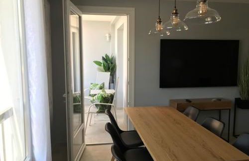 Appartement plein centre Saint Florent face au port - Foto 2