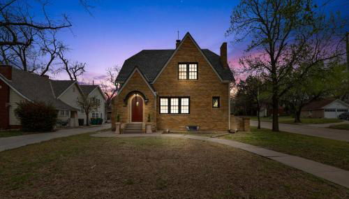 Bilbos Cottage 3 bed 2 and a half bath home in College Hill - Foto 3