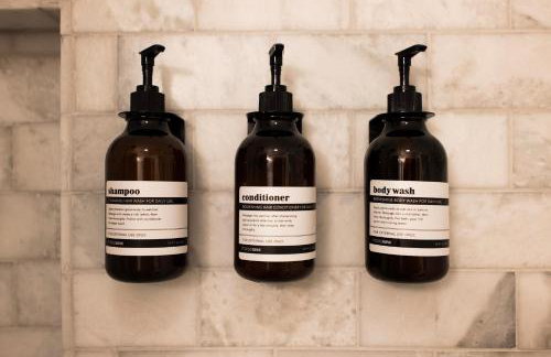 Big Mountain View! Downtown Gatlinburg Chalet Village! Hot Tub! Fan Favorite! AFrame Dreams! Magazine-Featured! Stunning Interiors! Little Green Cabin - Photo 60