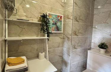 Manchester City Flat with Free Secure Parking - Foto 8