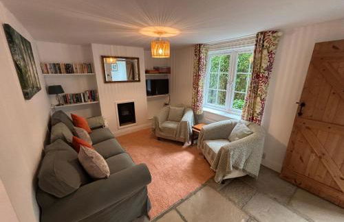 Delightful 3-bedroom Cottage, Brockenhurst - Foto 7