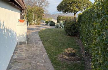 Casa Girasole - entire villa with pool - Foto 11